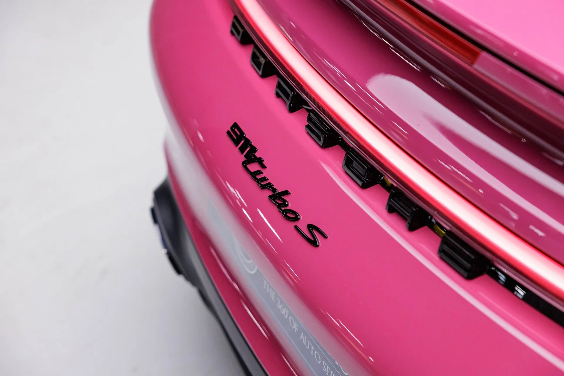Porsche 911 Turbo S Cabriolet · 4