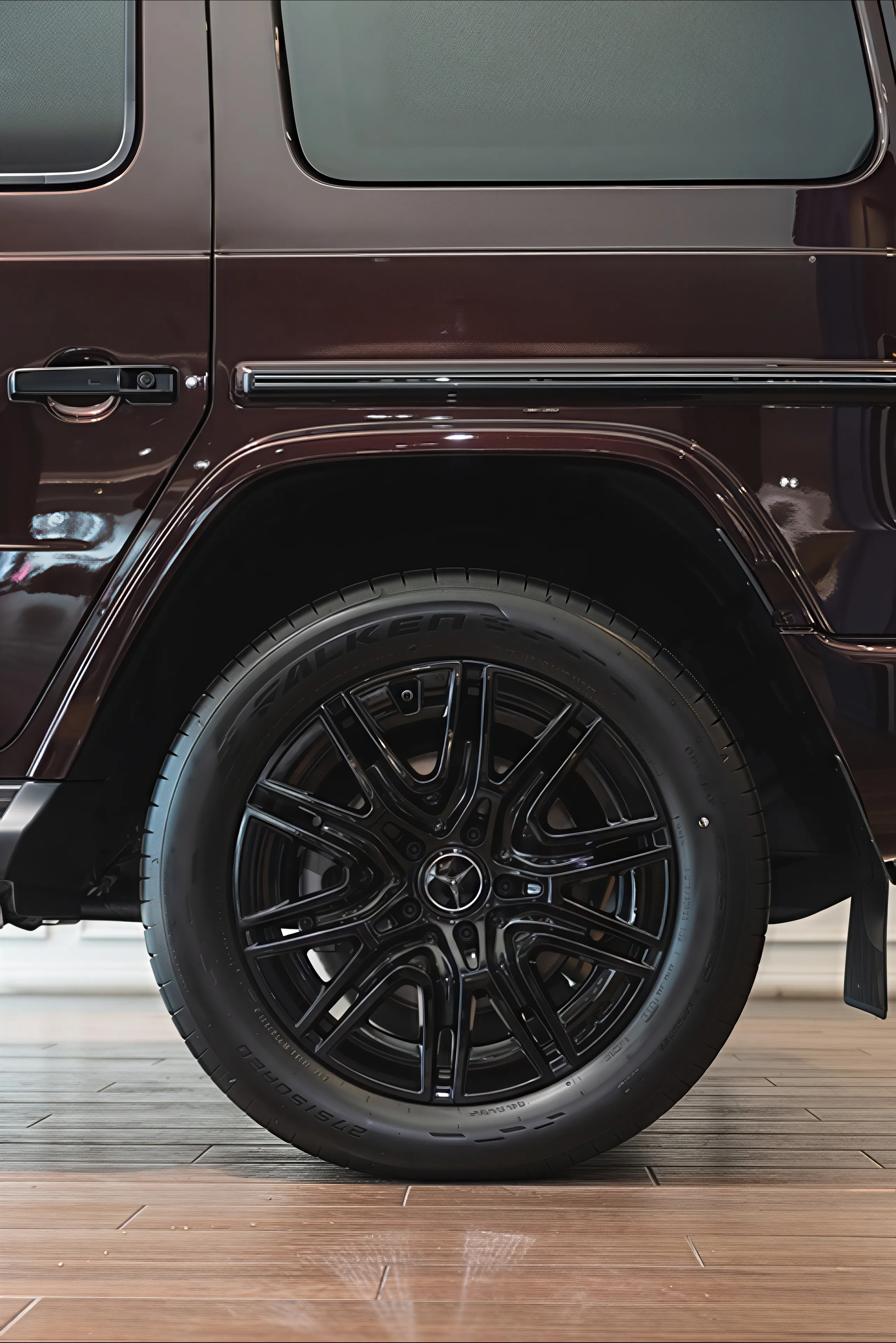 Mercedes-Benz G 450 d · 5
