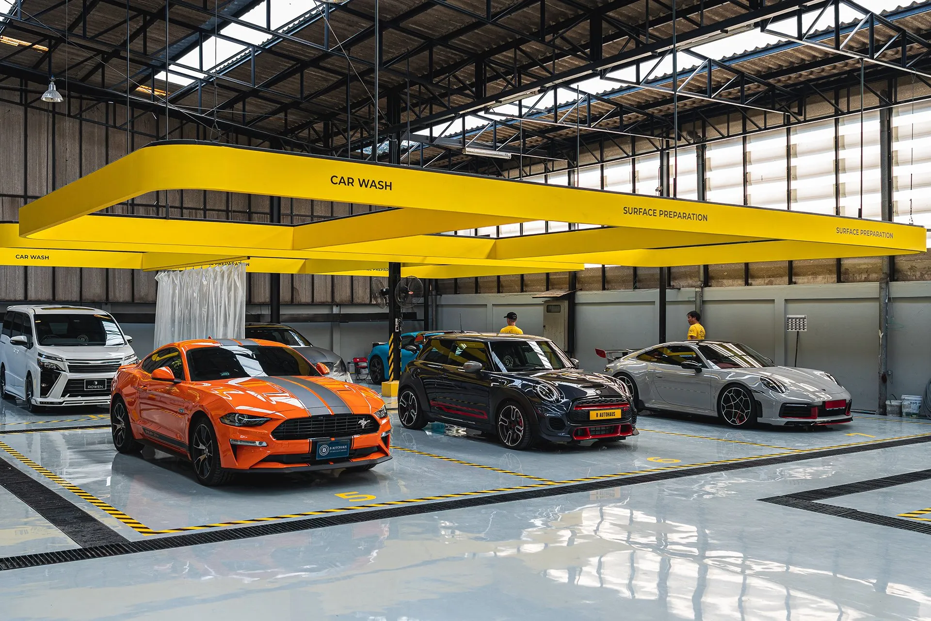 Auto Color Lab · 3