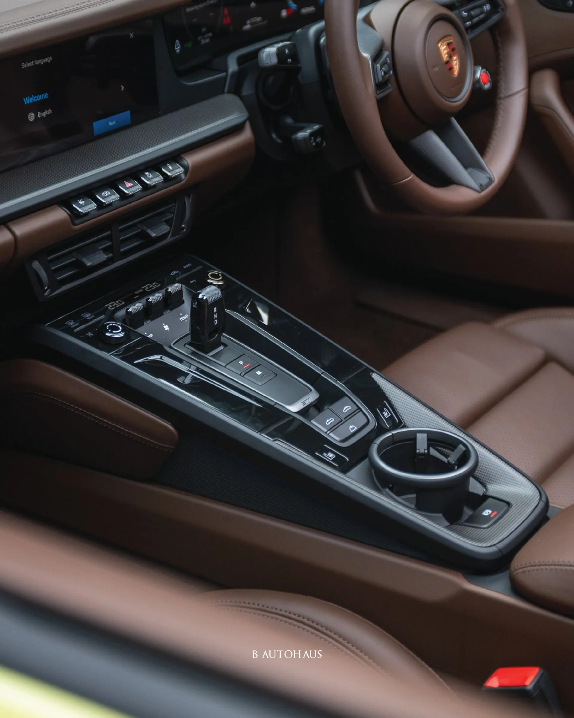 Porsche 911 Carrera Cabriolet · 9