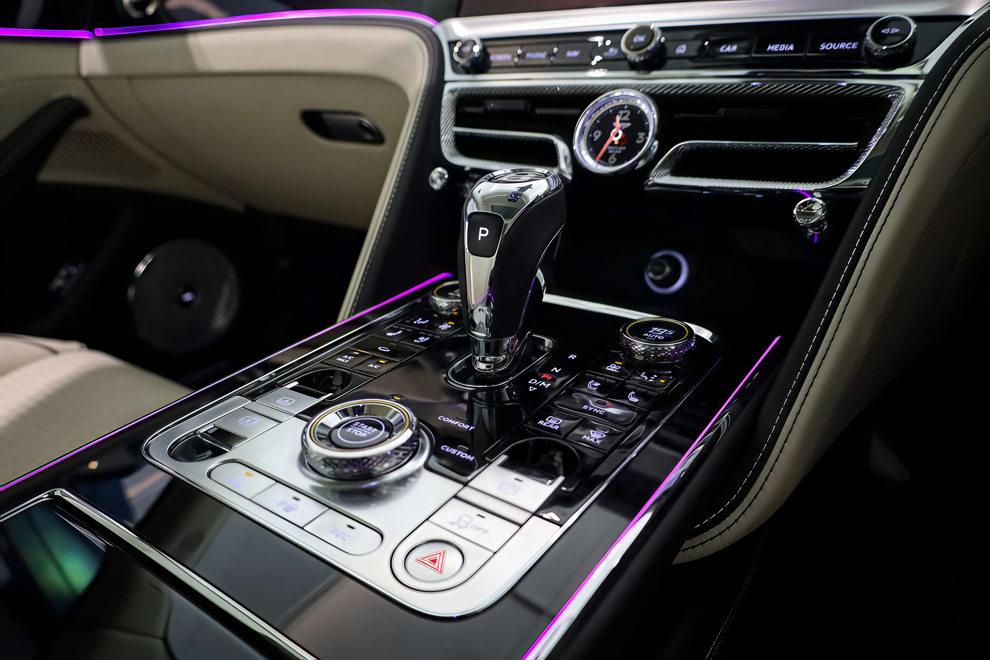 Bentley Flying Spur · 10