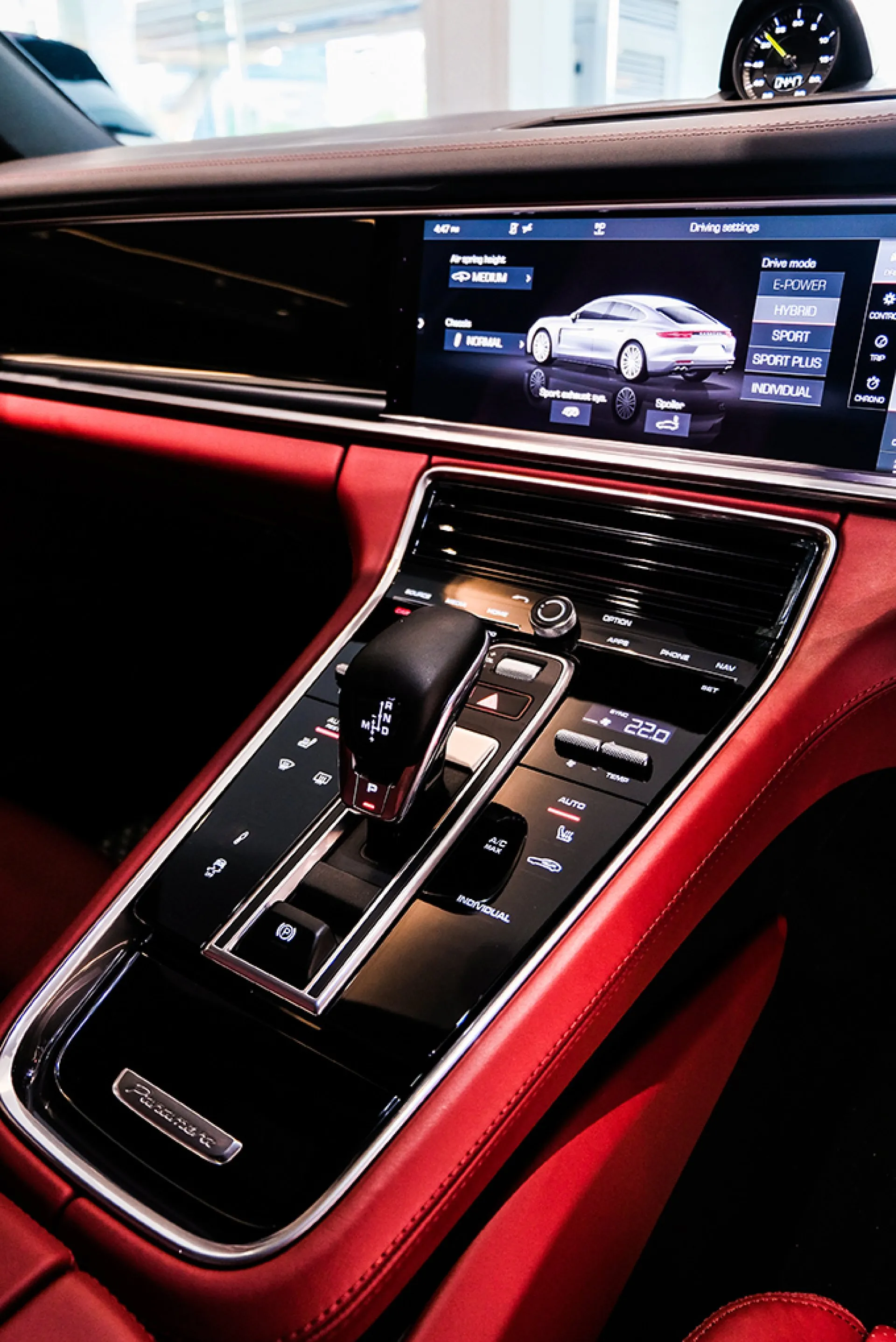 Panamera · 8