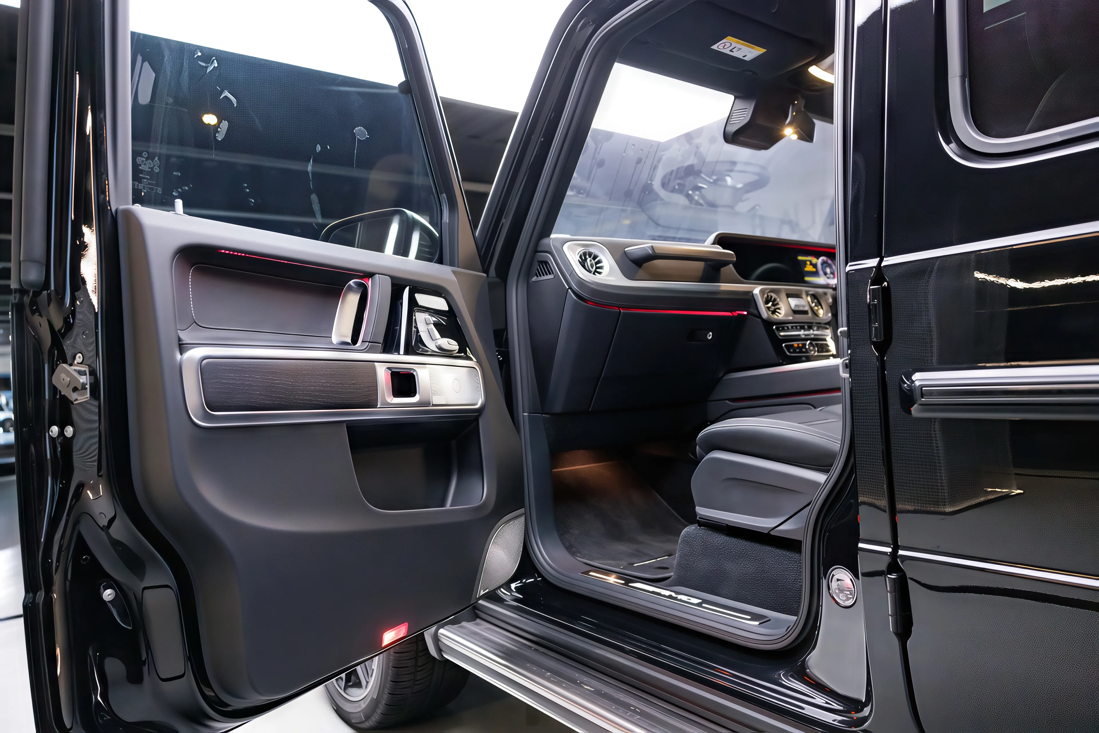Mercedes-AMG G 63 · 13