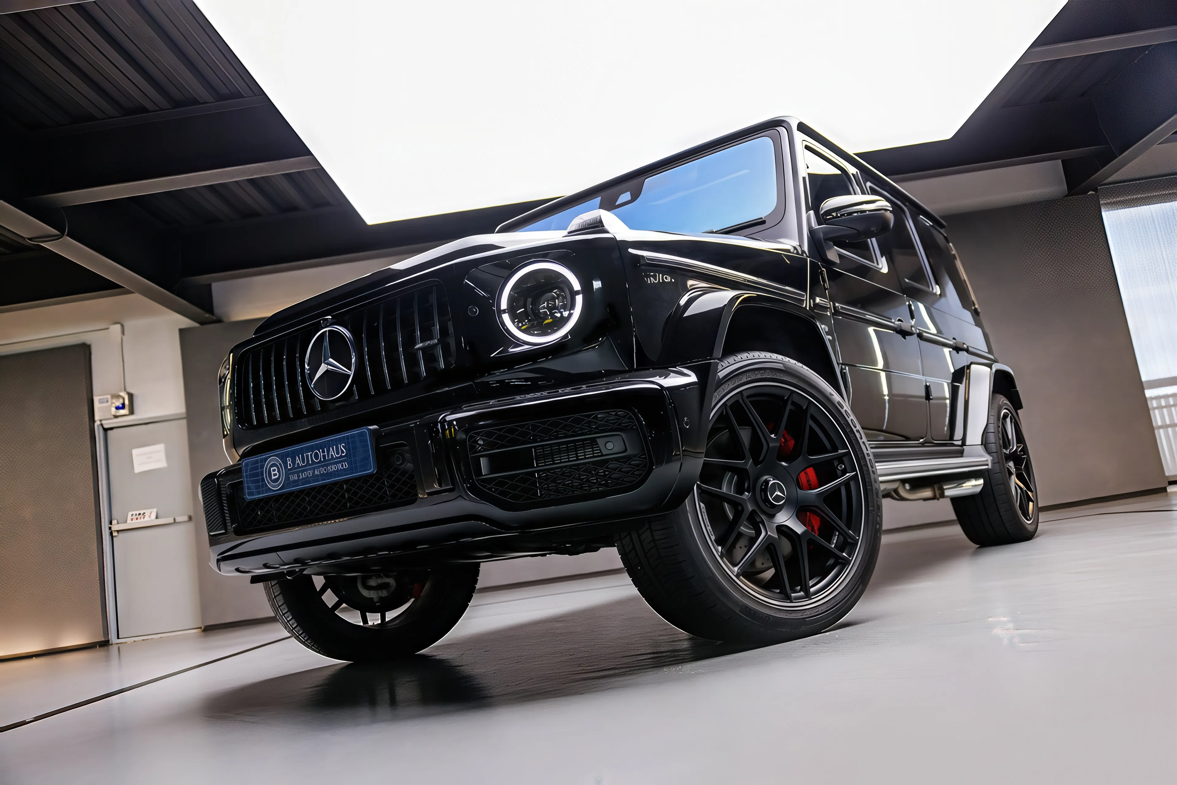 The aesthetics of extraordinary simplicity: Bold Minimalist living for people who love the G-Class