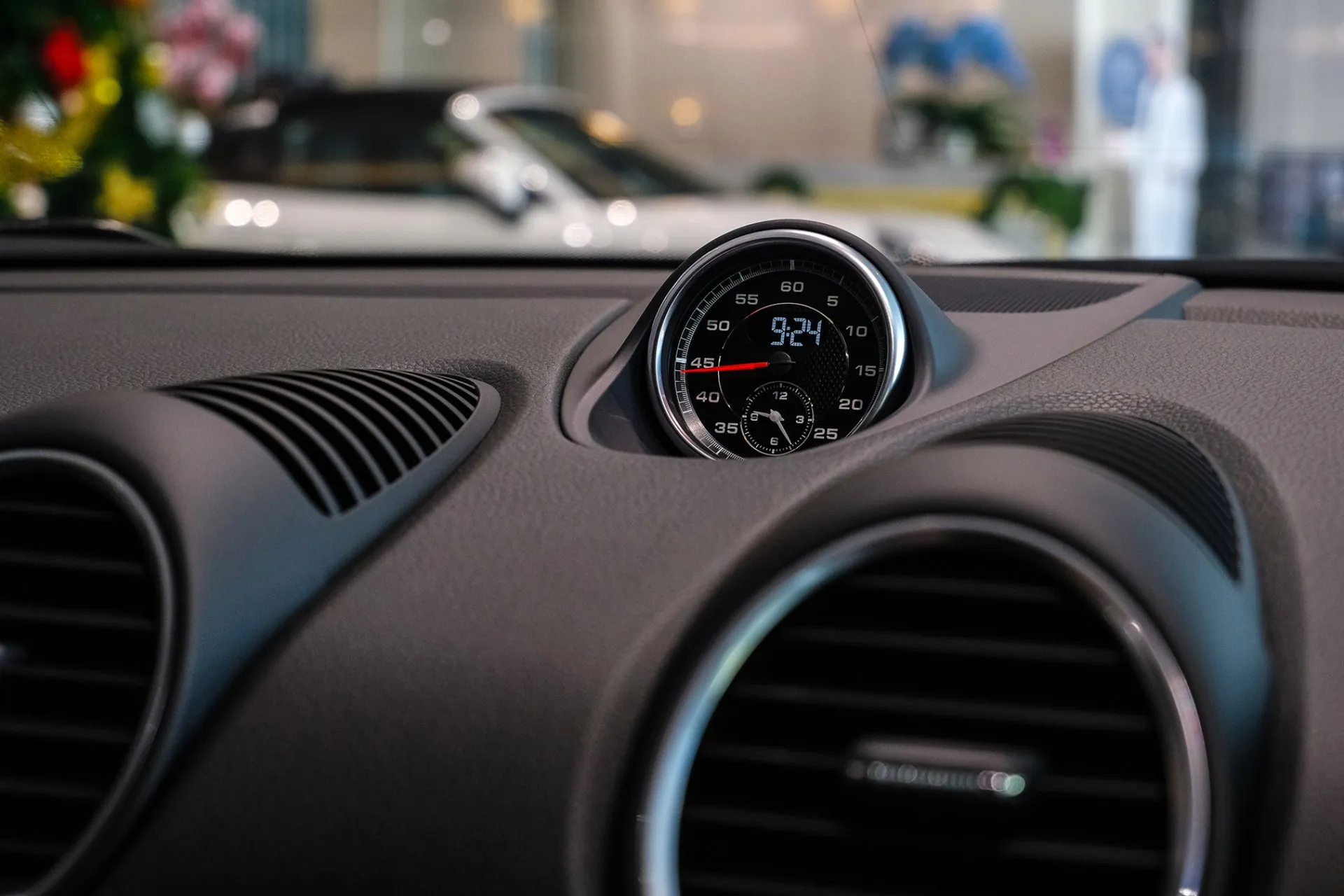718 Cayman · 17